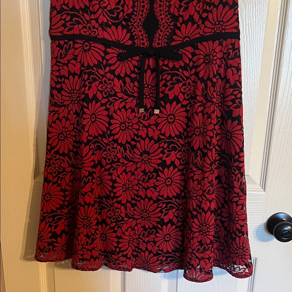 Tommy Hilfiger Red and Black Floral Fit-and-Flare Mini Dress - Picture 3 of 8